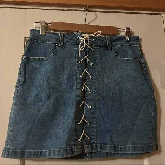 PacSun Blue Jean Lace-Up Front Denim Sexy Mini Short Skirt 28 - Picture 2 of 4